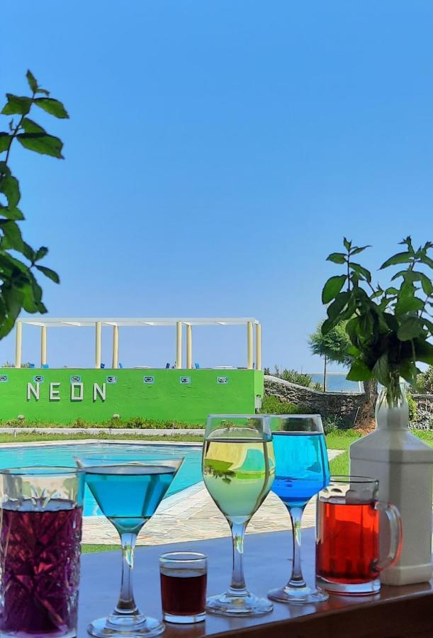 Stalida Neon Hotel מראה חיצוני תמונה